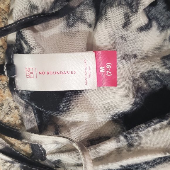 No Boundaries Medium Tie Dye Tank Top - Picture 3 of 3